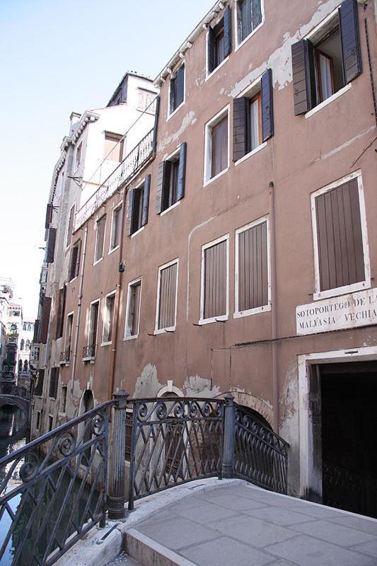 Hotel San Fantin Venice Exterior photo